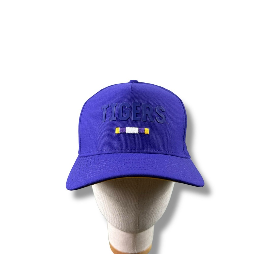 Nike Classic99 Dri-Fit Louisiana State LSU Tigers Spellout Logo Hat OSFM MINT